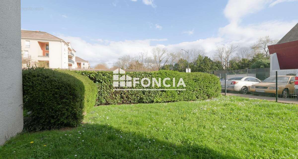 Appartement à CORBEIL-ESSONNES