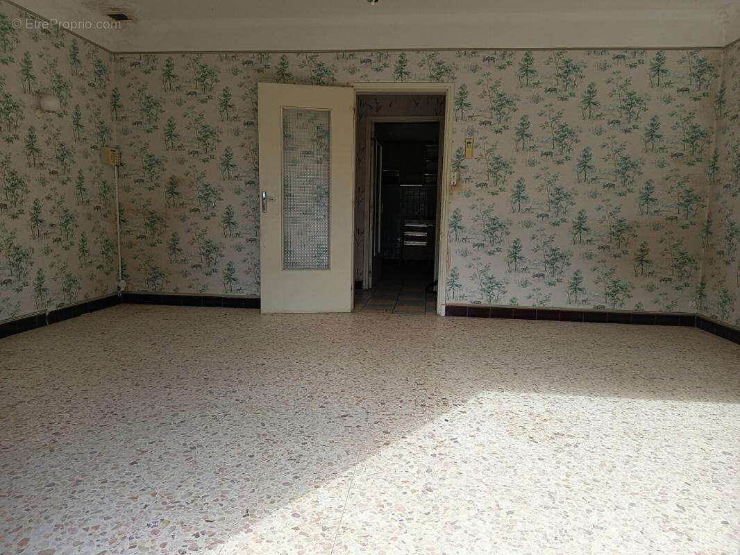 Maison à MONTSEGUR-SUR-LAUZON