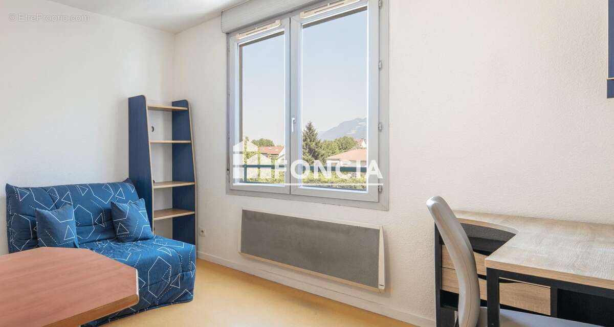 Appartement à FONTAINE