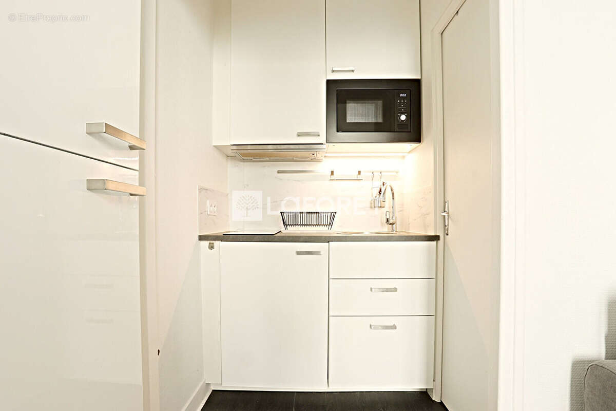 Appartement Paris 1 pièce(s) 17 m2 - photo 5