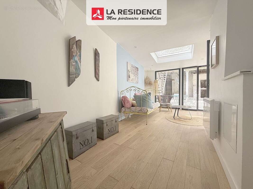 Maison à BONNIERES-SUR-SEINE