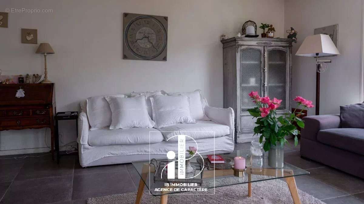 Maison à BOURRON-MARLOTTE