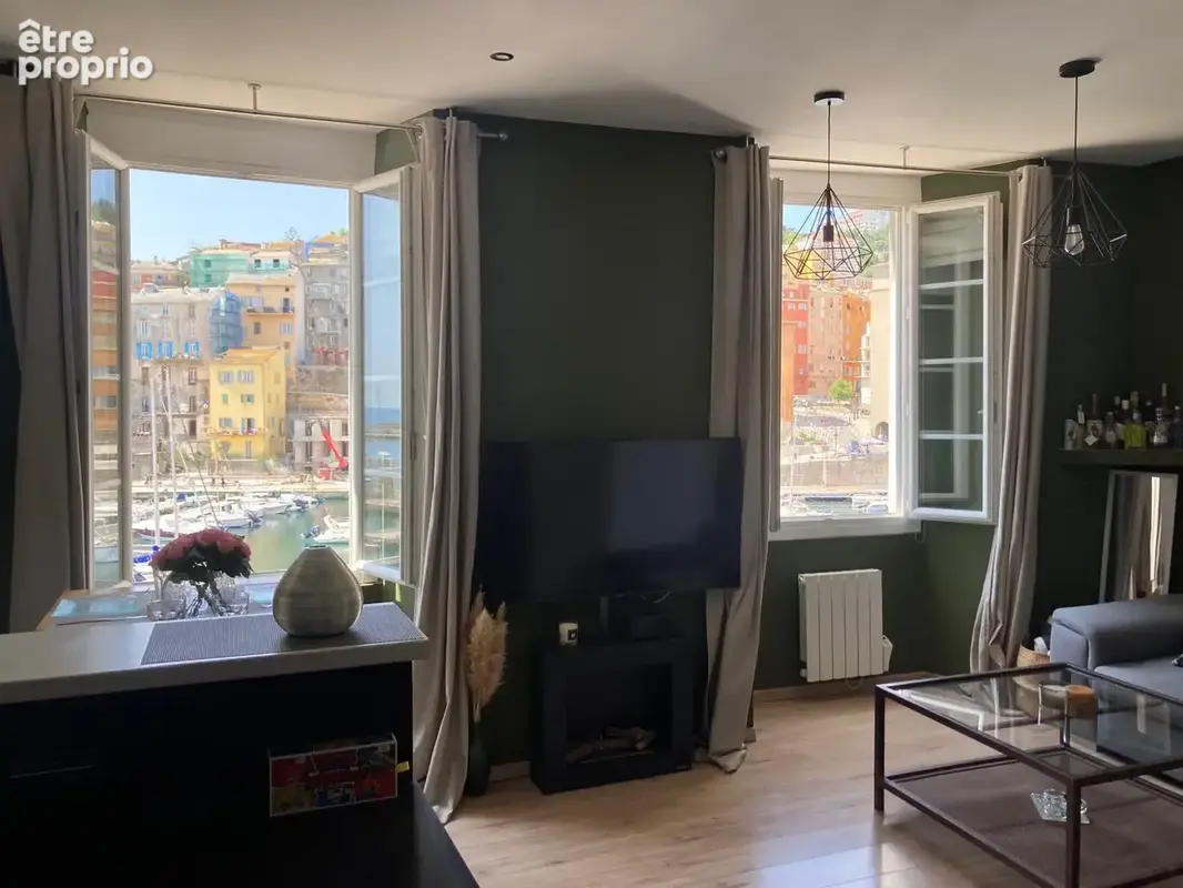 Bastia Vieux Port Appartement F2 vendu meublé - photo 9