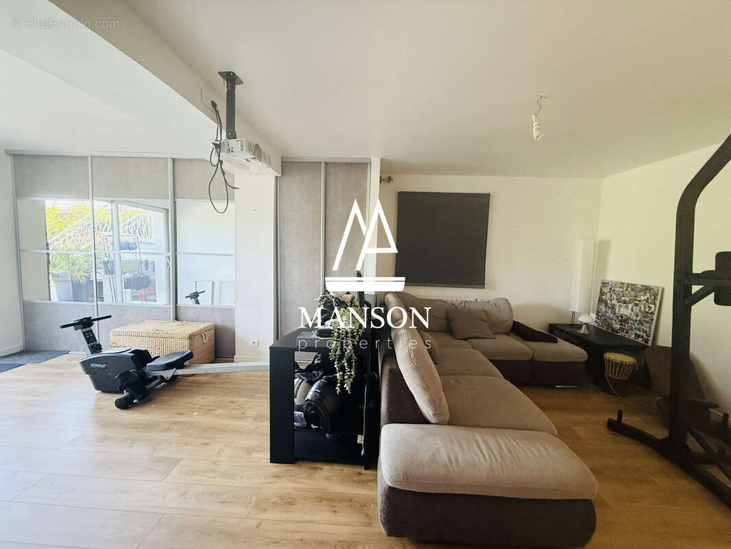 Maison 168 m² à Cenac  - photo 6