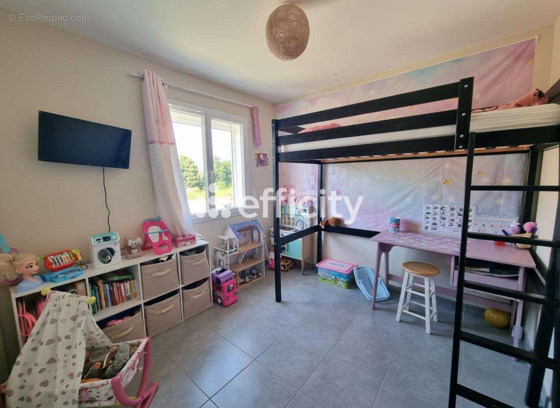 Maison 84 m² à Millas  - photo 10