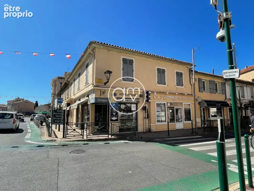 Immeuble de rapport la garde (83130) emplacement de 1er ordre ! en parfait etat ! aucun travaux a prevoir !! - photo 4