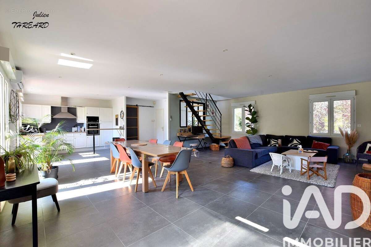 Photo 2 - Maison à ATHEE-SUR-CHER