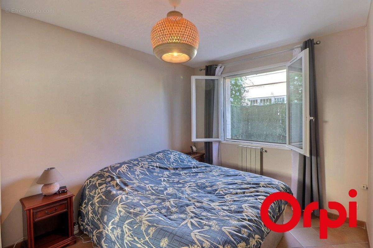 Appartement à MARSEILLE-11E