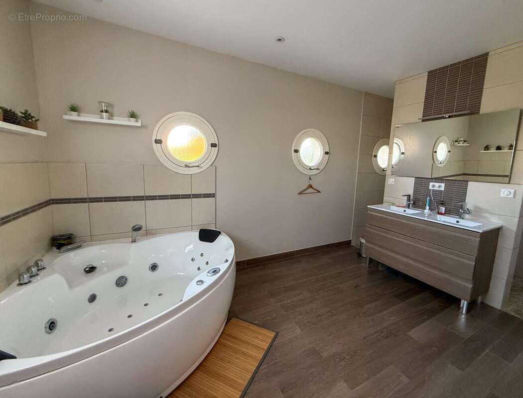 Photo 3 - Maison à SAINT-LOUBES