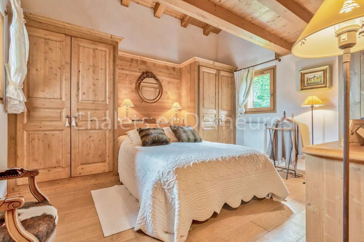 Maison à COMBLOUX