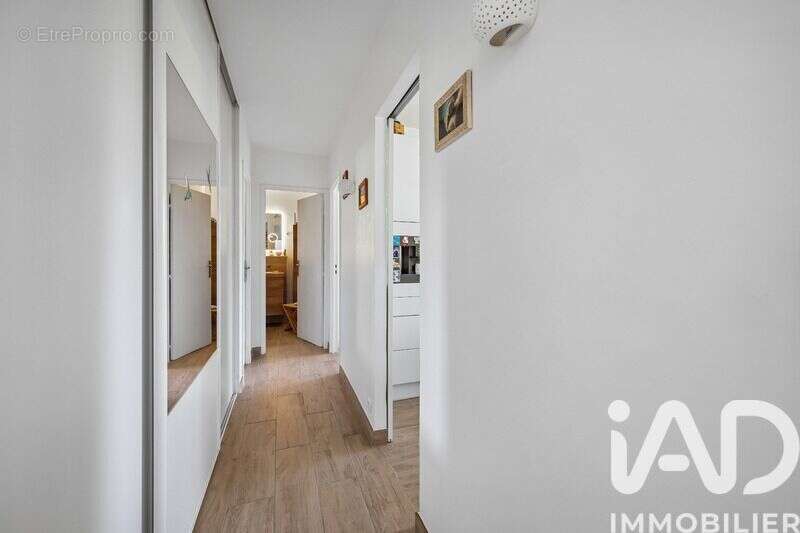 Photo 8 - Appartement à VERRIERES-LE-BUISSON