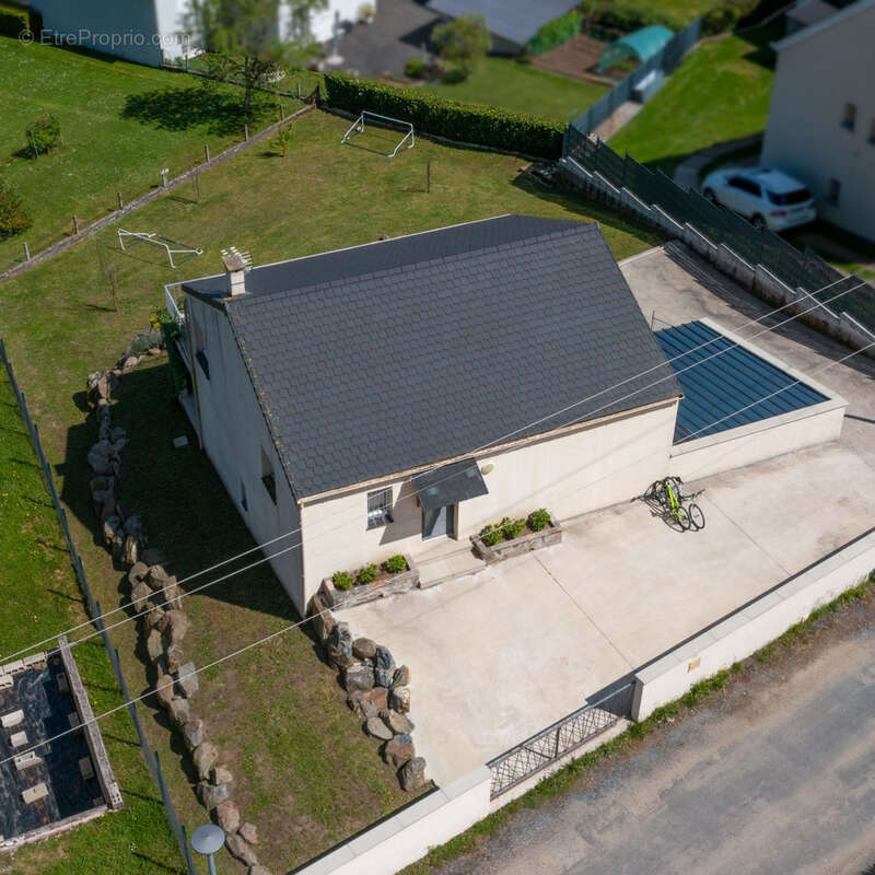 Maison à VILLEFRANCHE-DE-PANAT