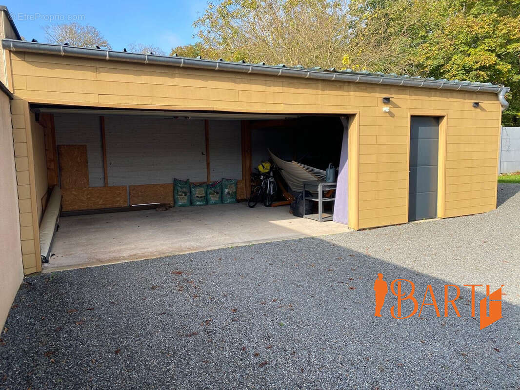 Maison à SAINT-GERMAIN-DU-PUY