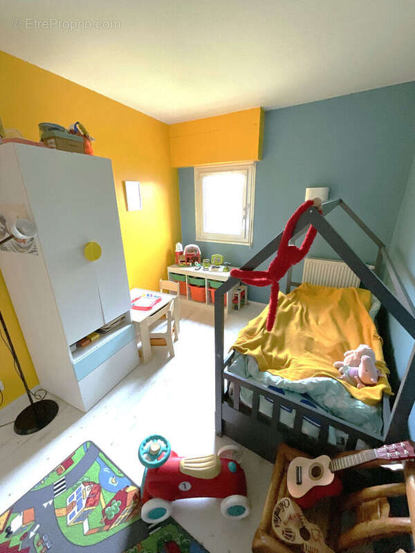 Appartement à MONTIGNY-LE-BRETONNEUX