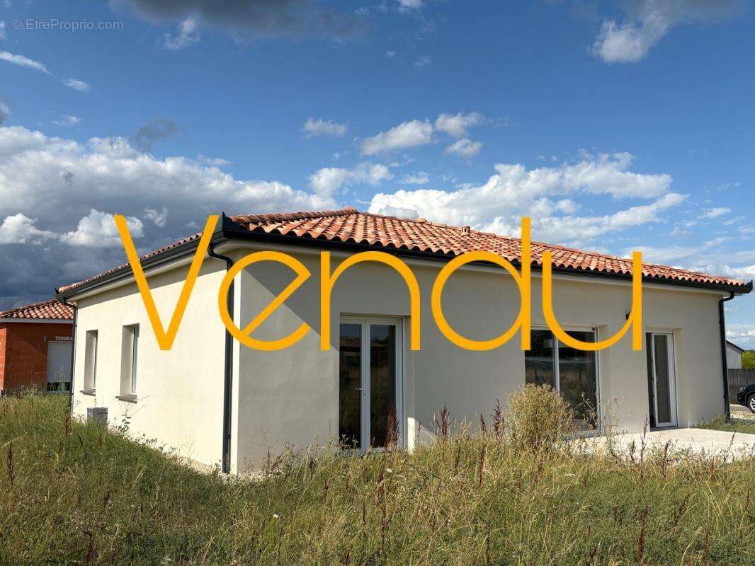 Maison à SAINT-NICOLAS-DE-LA-GRAVE