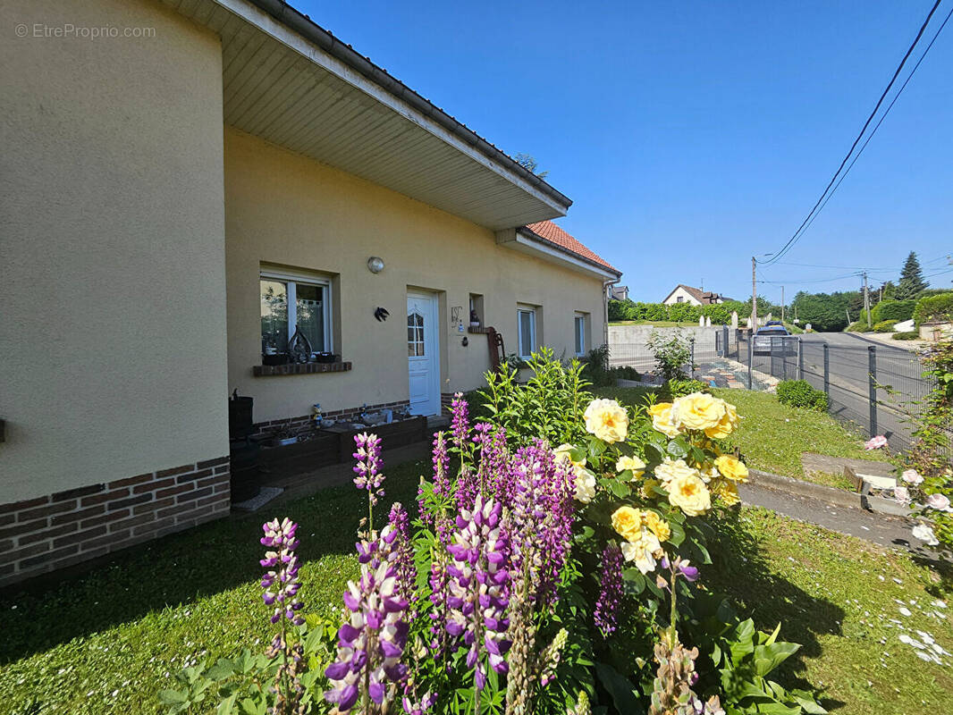 Maison à NAOURS