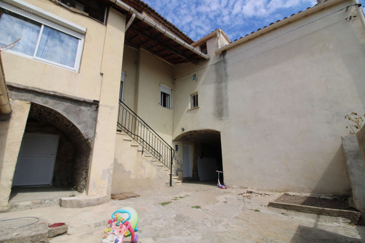 Maison à ROUSSON