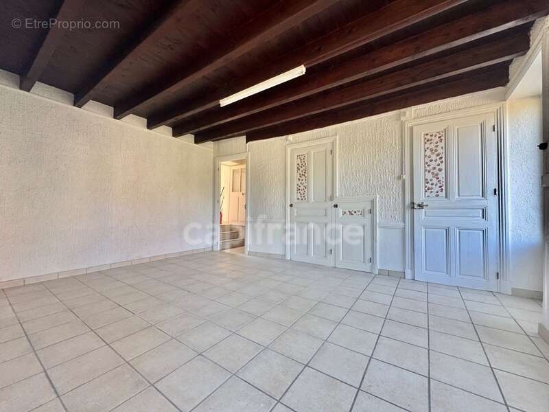 Maison à SAINT-JEAN-LA-VETRE