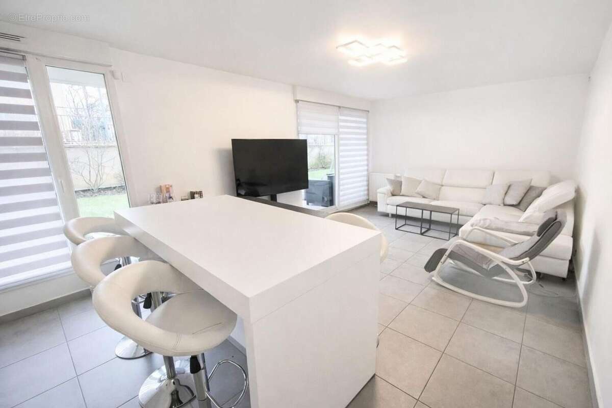Appartement 87 m² à Neuilly-Sur-Marne  - photo 3