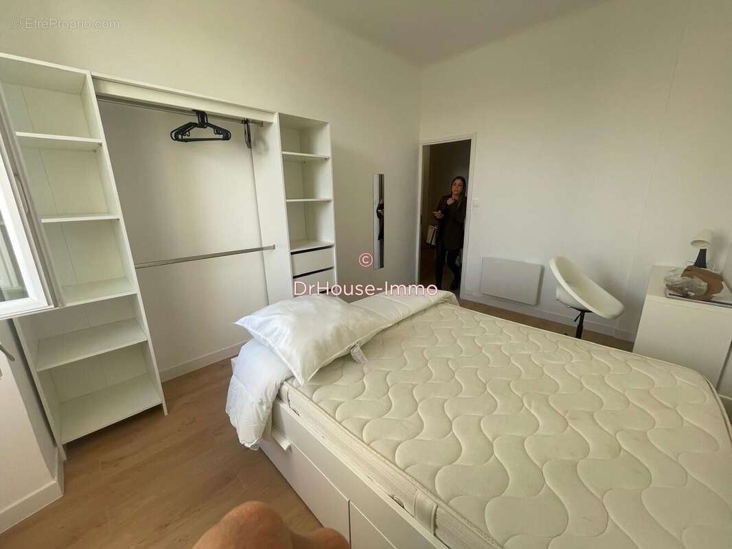 Appartement à MARSEILLE-5E
