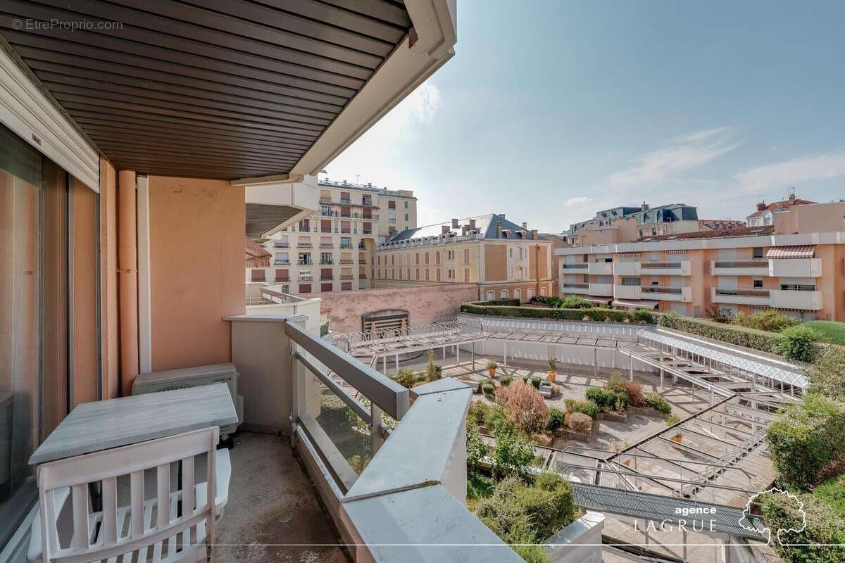 Appartement 24 m² à Vichy  - photo 3