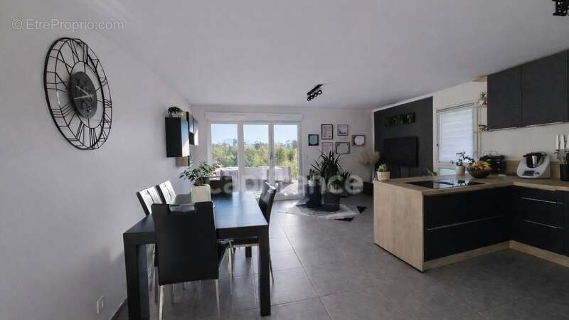 Appartement à ORNEX