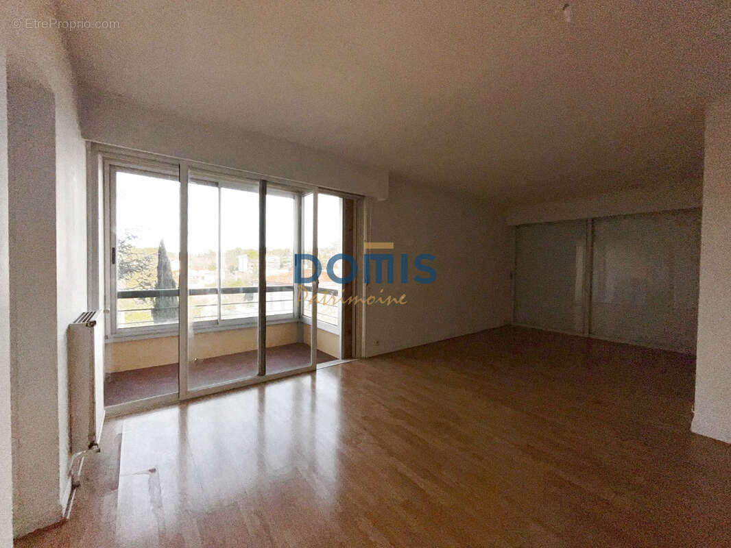 Appartement à NIMES