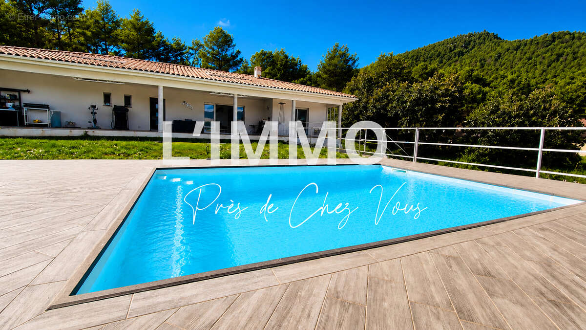 Maison à CUGES-LES-PINS