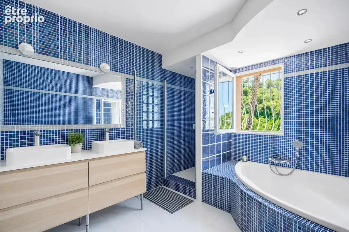 Maison de 5 pièces de 183 m² située à Drap - photo 12