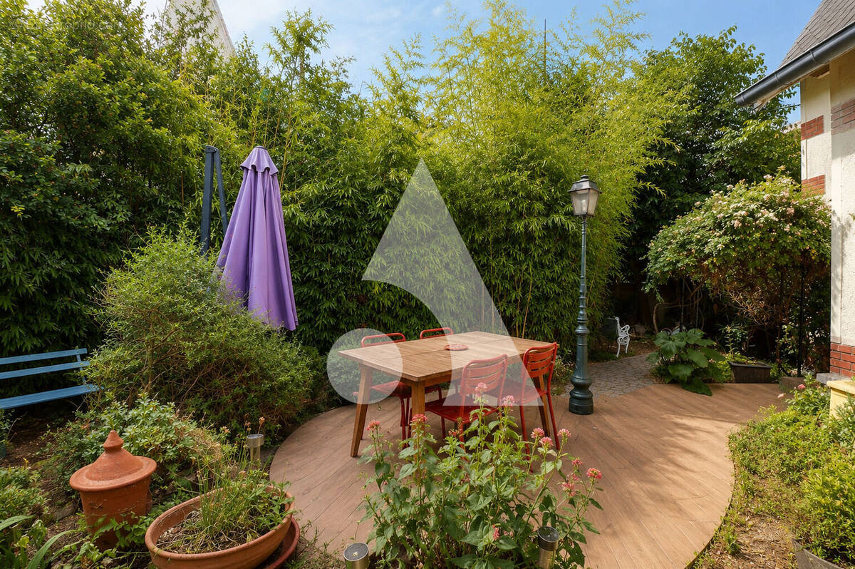 Maison à LA FRETTE-SUR-SEINE