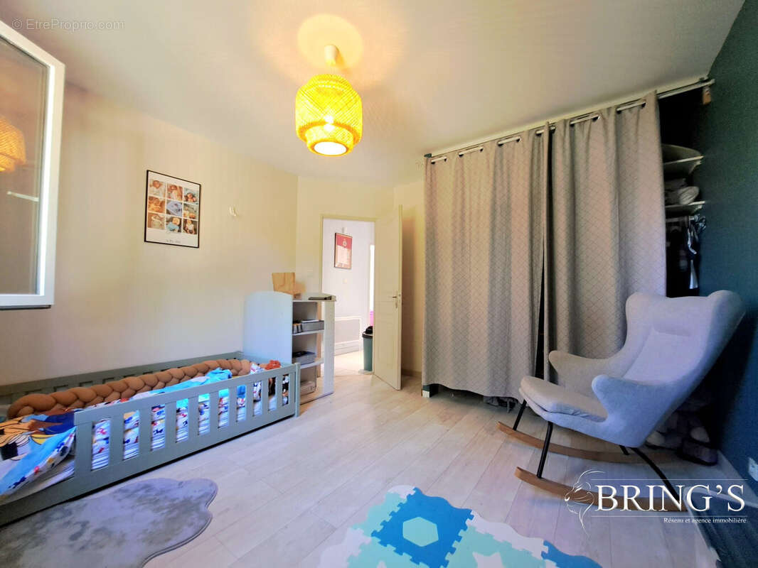 Maison à MONTESQUIEU