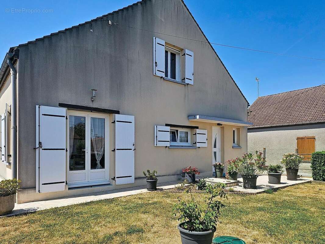 Maison 120 m² à Provins  - photo 4