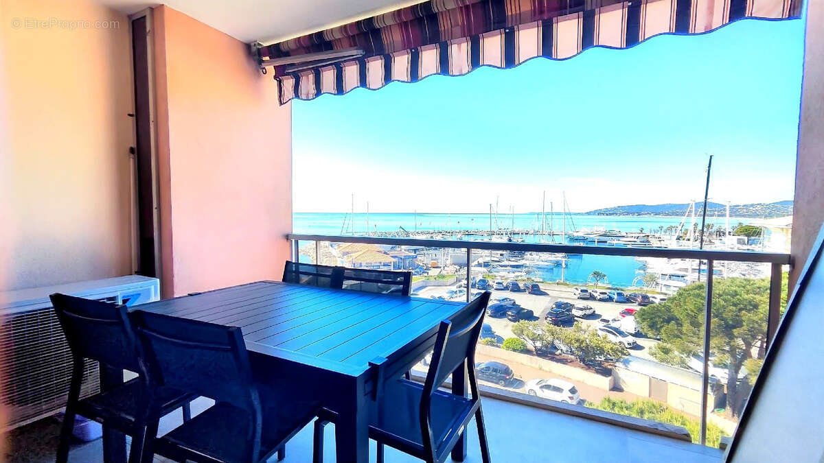 Appartement à FREJUS
