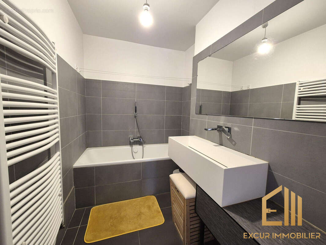 Appartement à CHATILLON