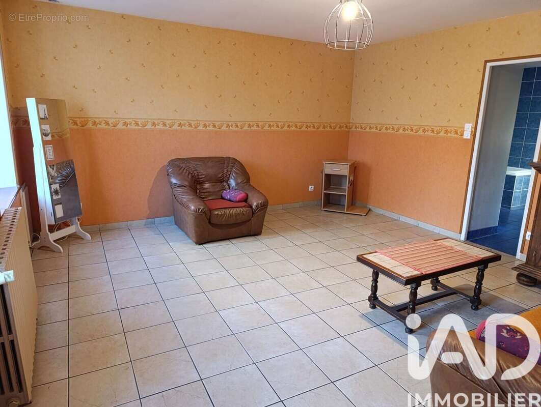 Photo 9 - Maison à NOUZONVILLE