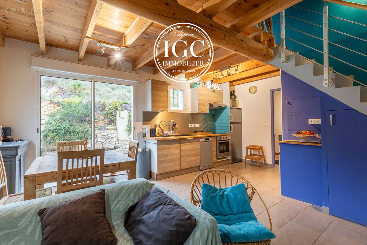 Maison à ENSUES-LA-REDONNE