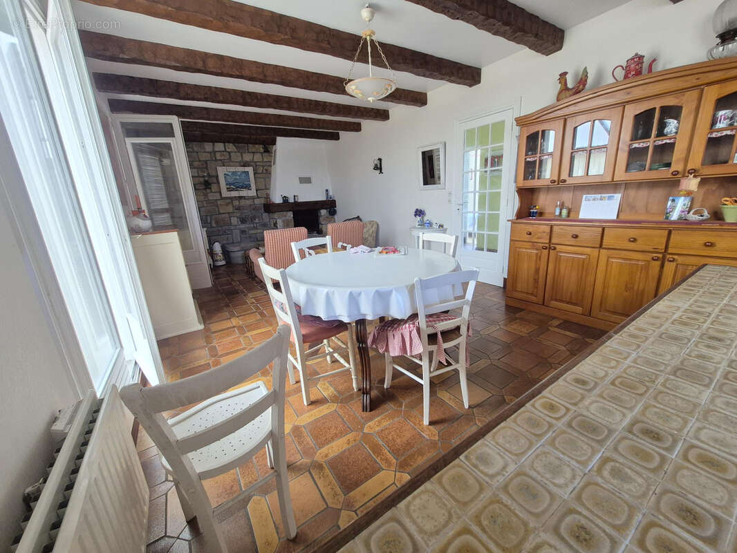 Maison à PLOUGUERNEAU