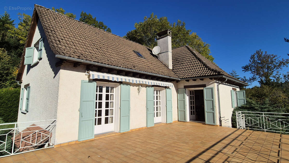 Maison à GIOU-DE-MAMOU