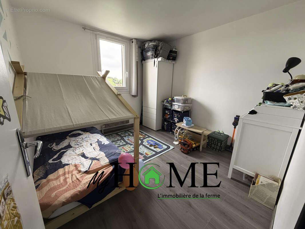 Appartement à NANDY