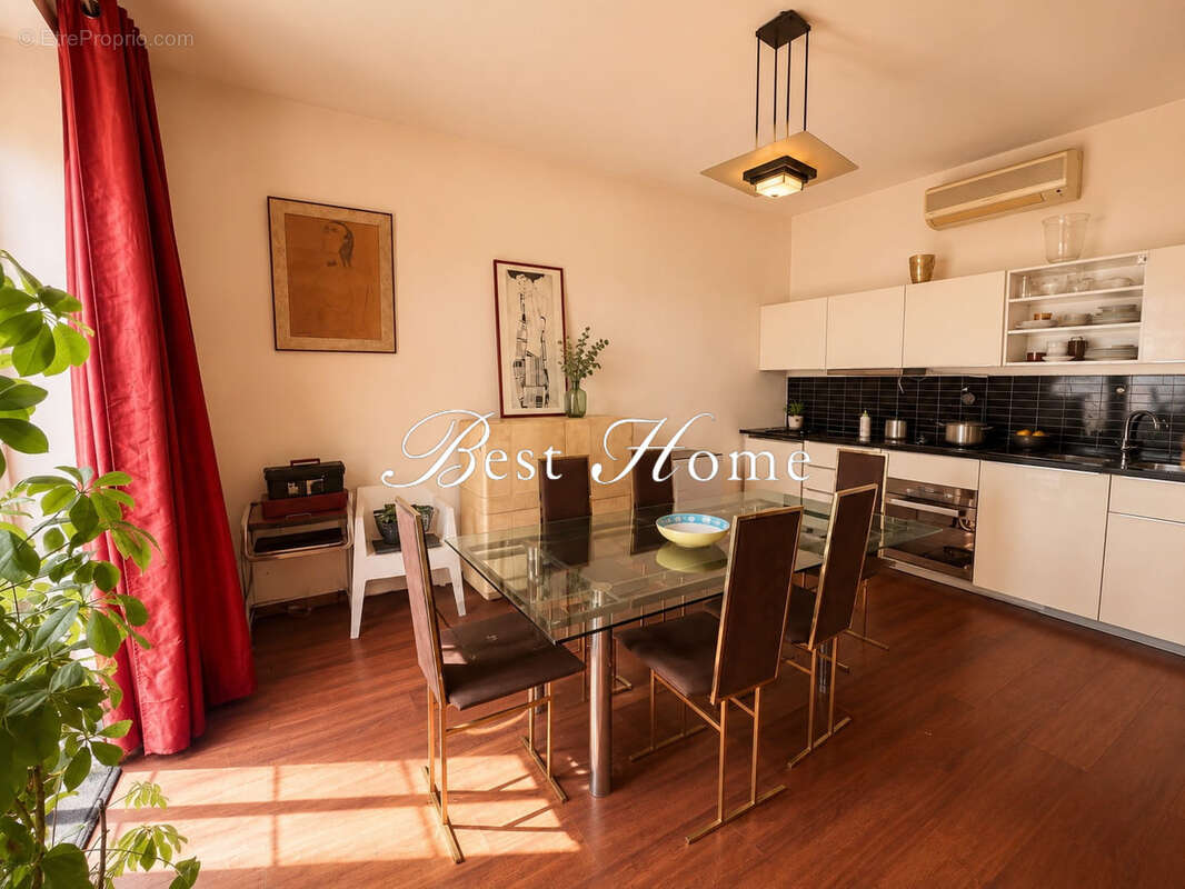 A VENDRE NÎMES Appartement T3 avec balcon  Maison Carrée / Carré d’Art - photo 2
