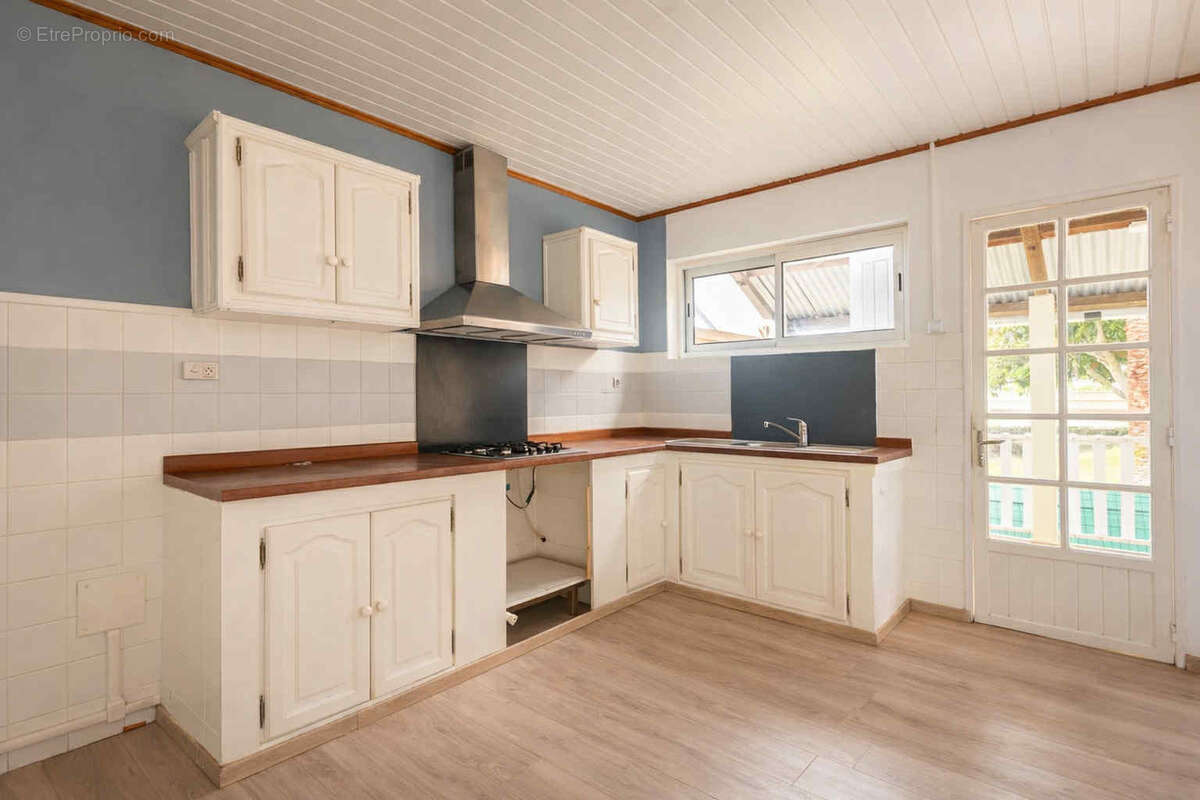 Maison à PETITE-ILE