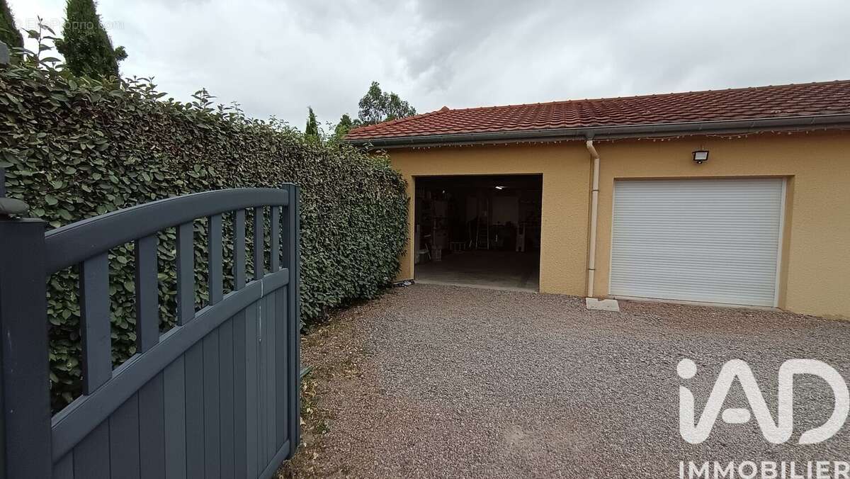 Photo 4 - Maison à RENAISON