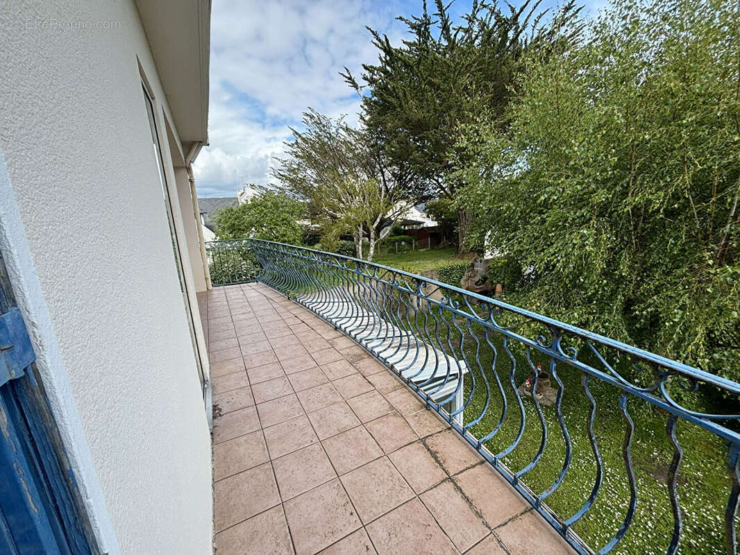 Maison à LE POULIGUEN