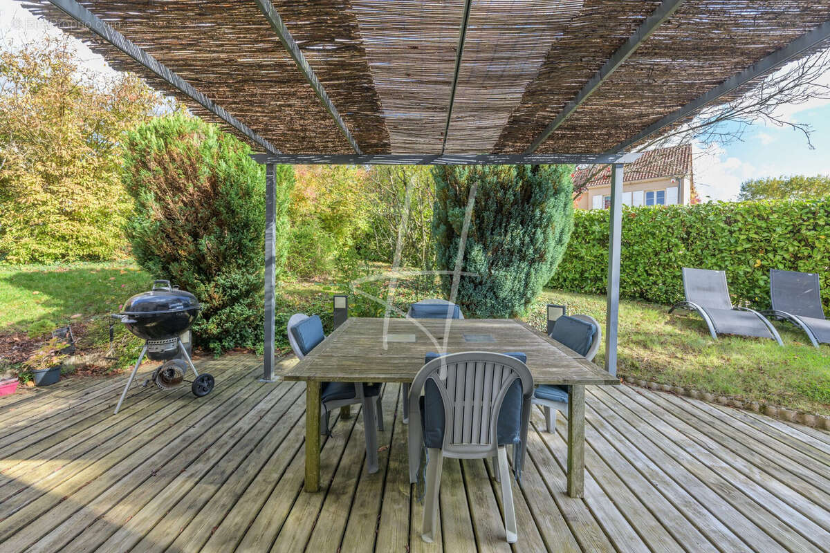 Maison à SCY-CHAZELLES