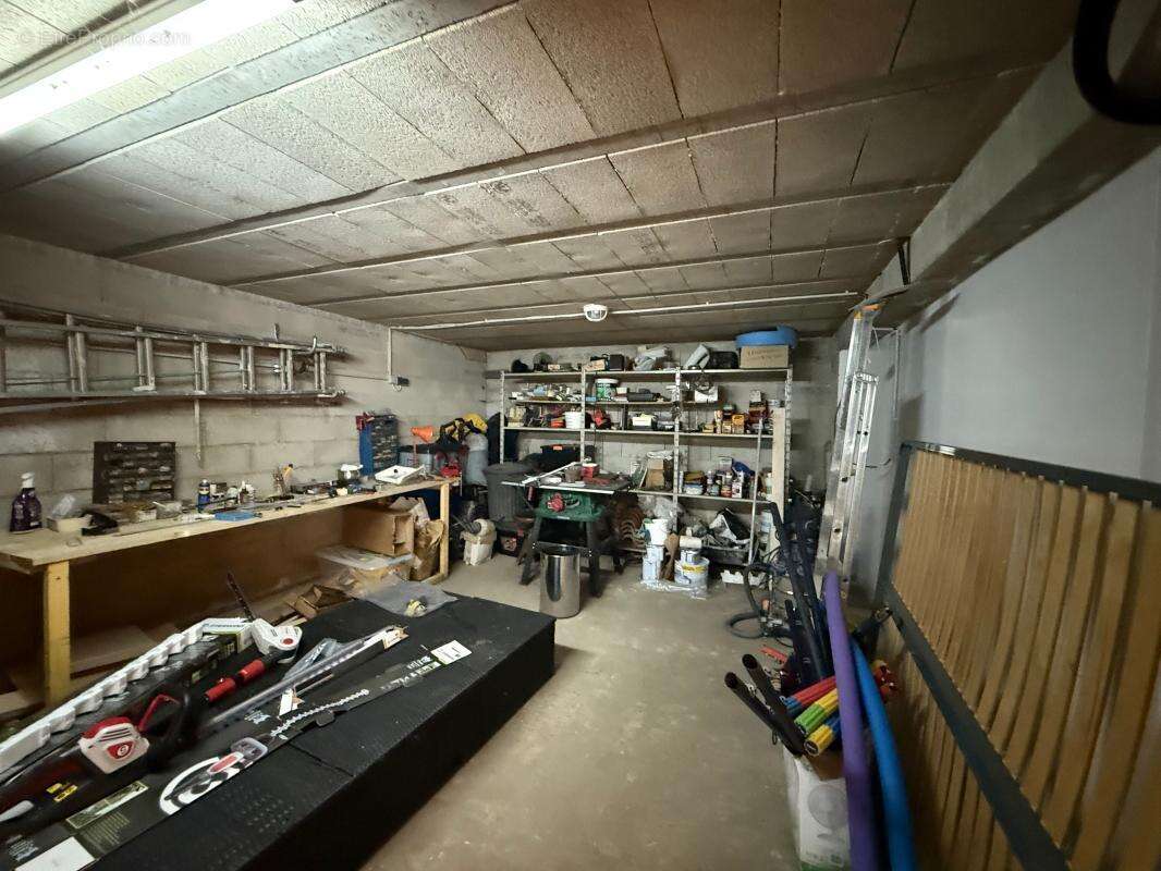 Maison à LABLACHERE