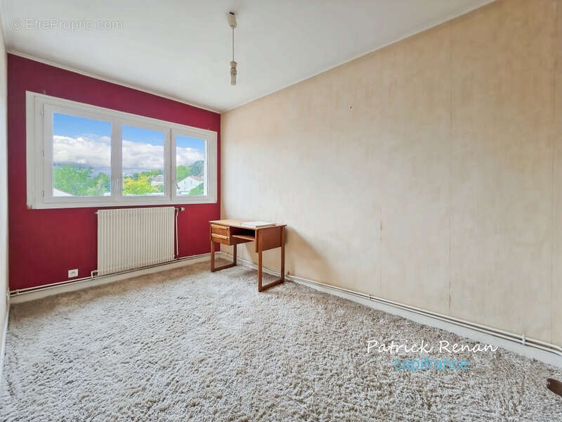 Maison à FONTENAY-LE-FLEURY