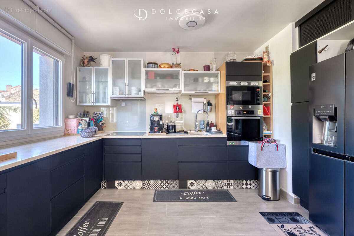 Appartement à LE PERREUX-SUR-MARNE