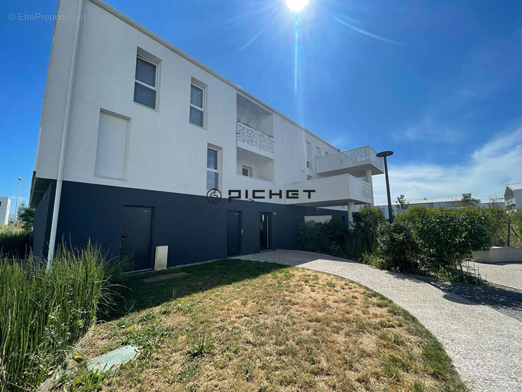 Appartement à VILLENAVE-D'ORNON