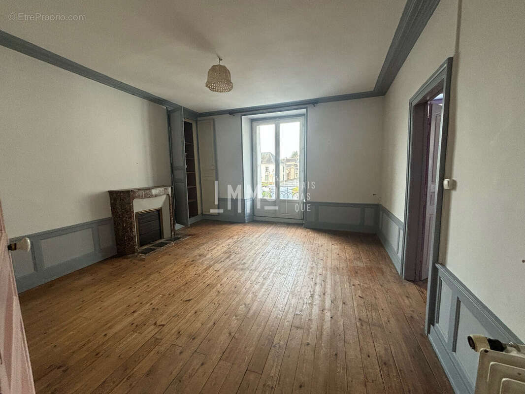 Appartement à SAINT-CALAIS