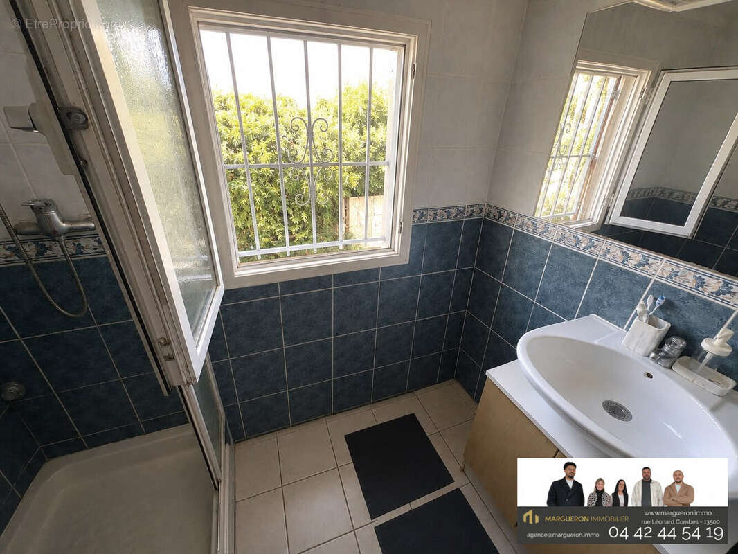 Appartement à ENSUES-LA-REDONNE